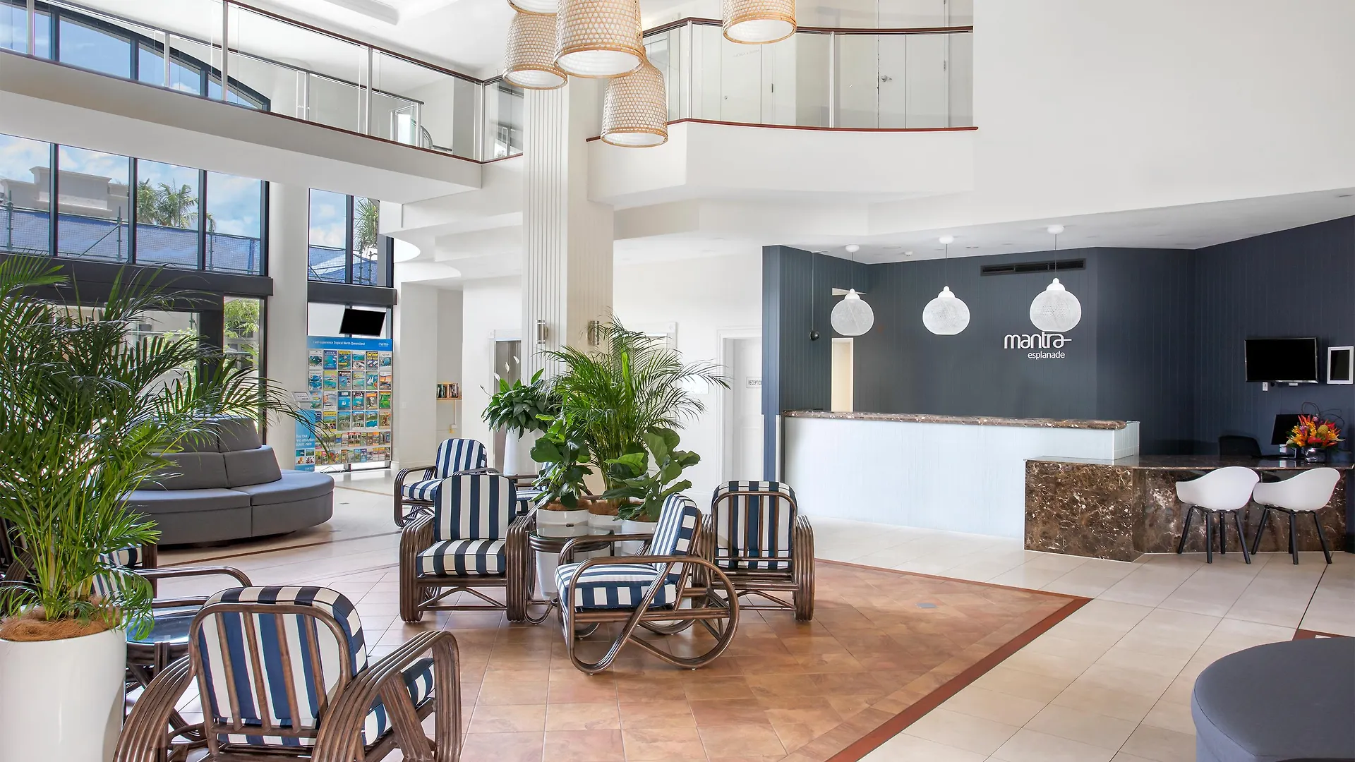 Hotel Mantra Esplanade Cairns